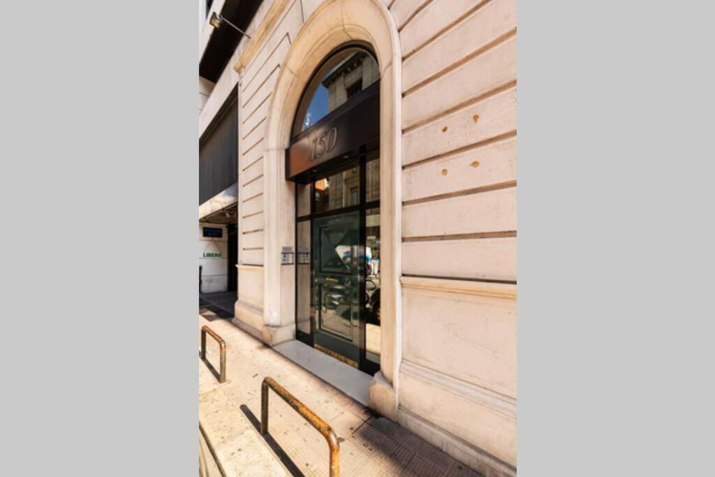 Laus App.2 - Art & Design Nel Cuore Di Bari - Via Dante Alighieri Extérieur photo